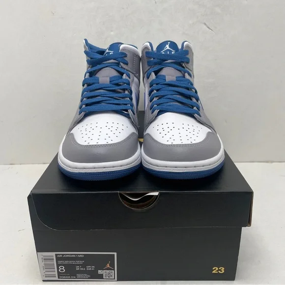 Nike Air Jordan 1 Retro Mid “True Blue/Cement Grey” 2023
